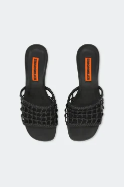Knottedknotted beep heel