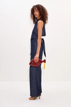 Lochloch sleeveless chambray button up