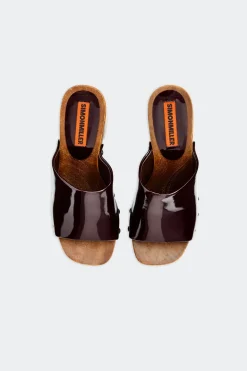 Solsol wood sandal
