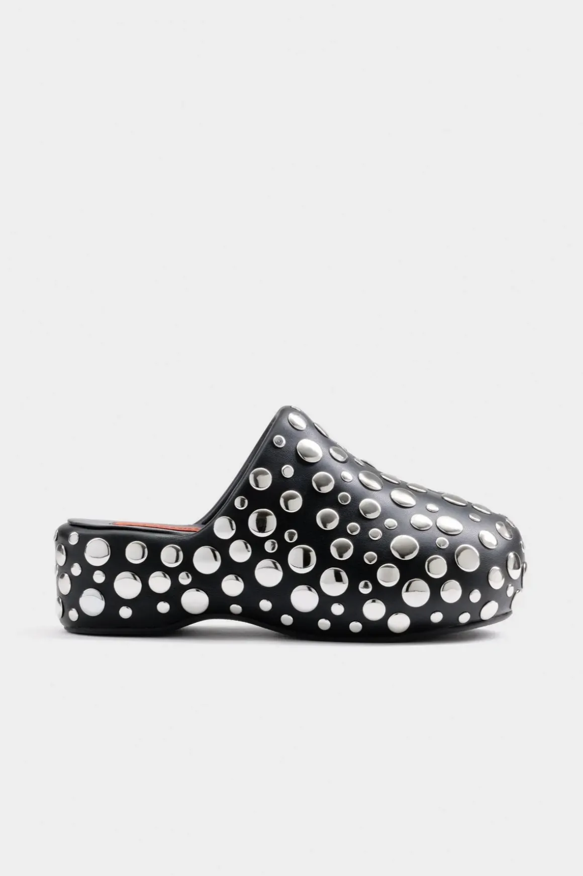 Studdedstudded bubble clog
